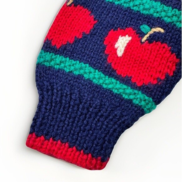 Vintage Kids Wool Cardigan by Shirley Lee | One of a Kind Folk Knit - Picture 4 of 5